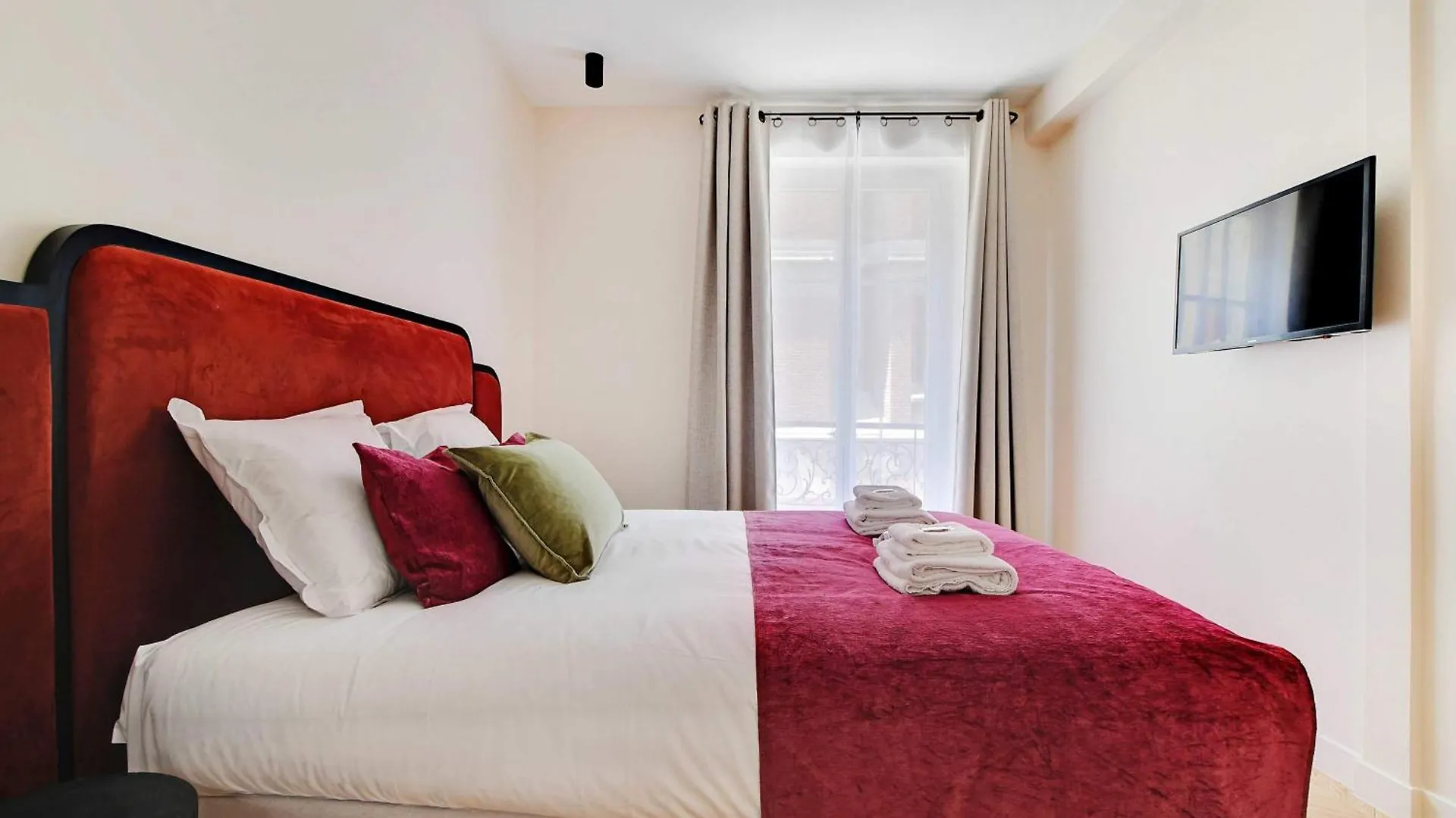 Whole House Near The Eiffel Tower Apartment Paris 0*,  France