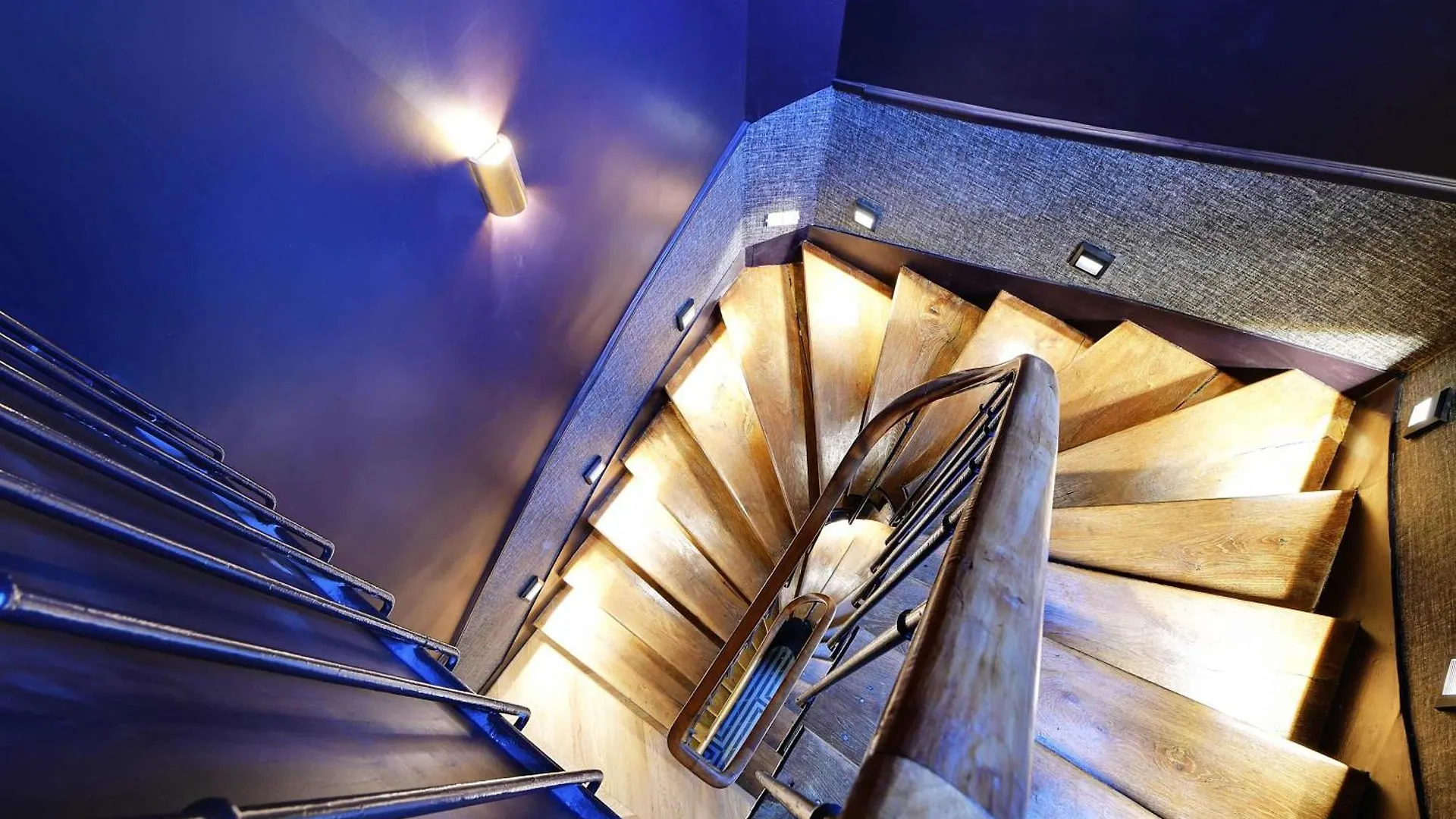 Whole House Near The Eiffel Tower Apartment Paris France